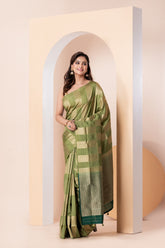 KAVVYA SOFT AND LIGHTWEIGHT GREY COLOUR HANDLOOM SAREE