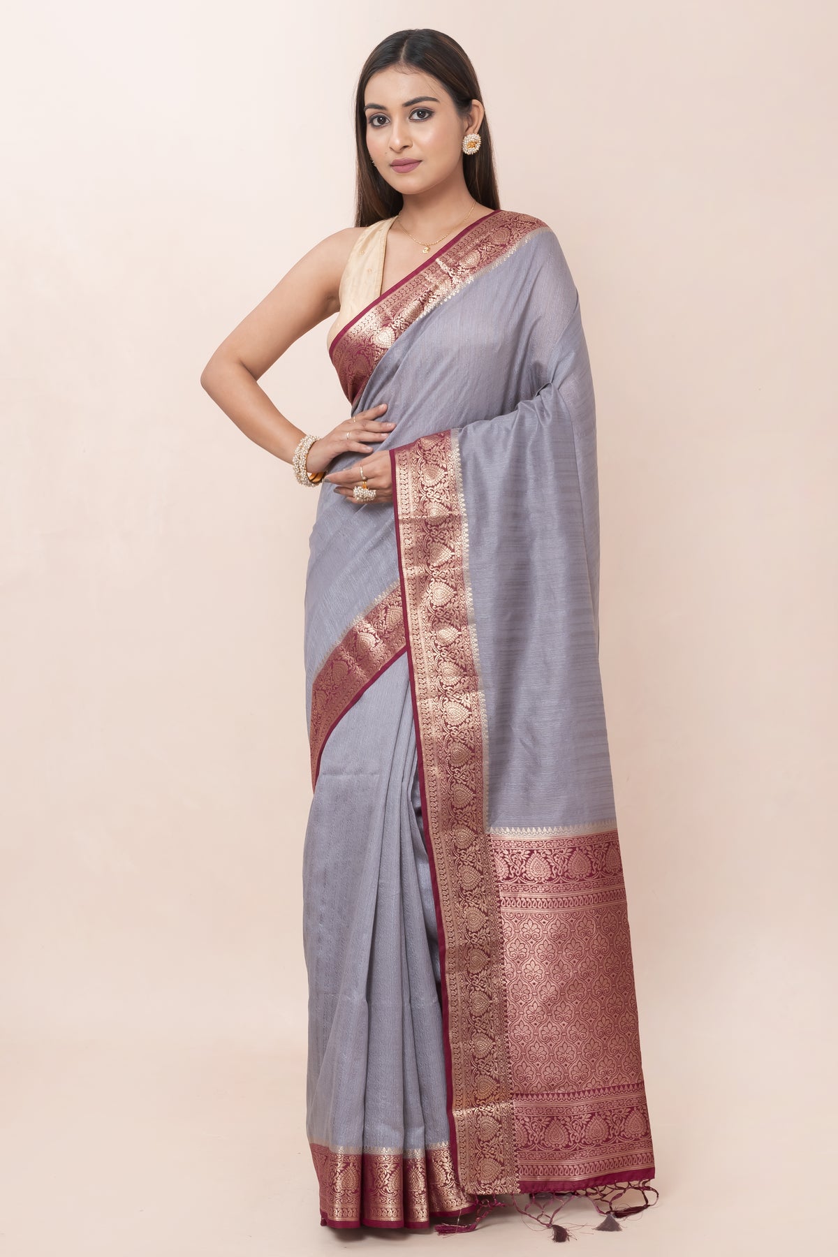 KAVVYA SOFT & LIGHT WEIGHT GREY RAW SILK SAREE