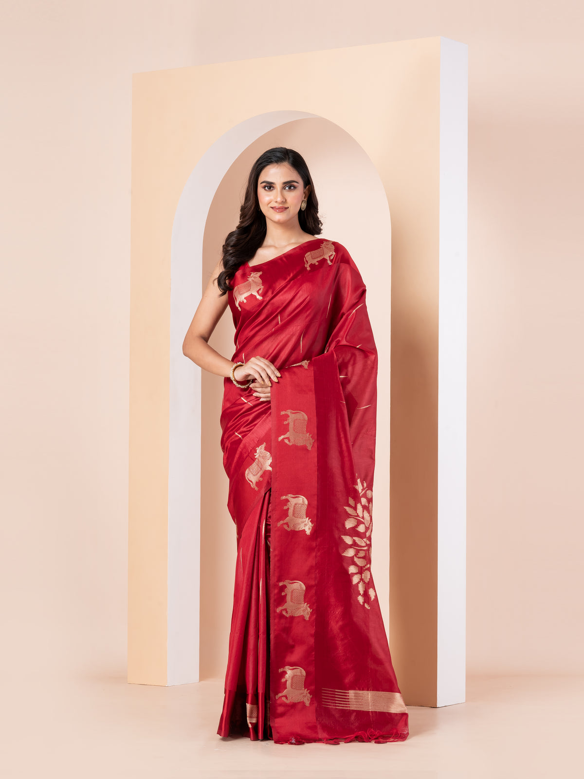 KAVVYA red handloom silk saree
