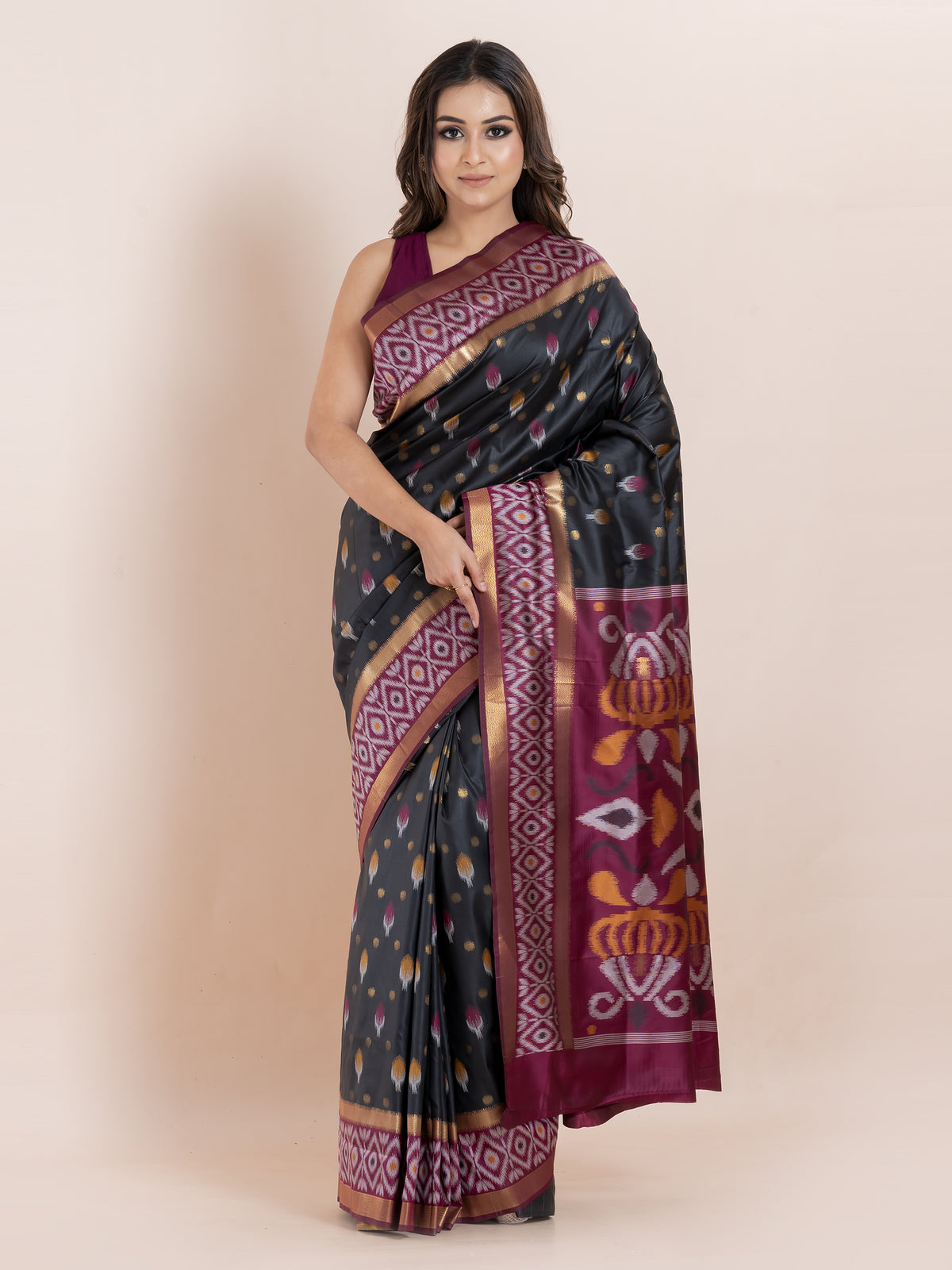 KAVVYA SOFT & LIGHT WEIGHT BLACK & IKAT WEAVING SAREE