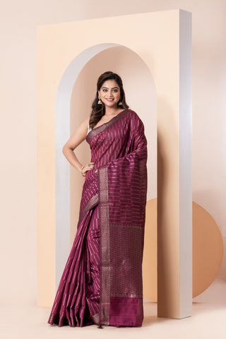 KAVVYA SOFT & LIGHT WEIGHT RANI HANDLOOM WEAVED SAREE WITH BEAUTIFUL BIG FLORAL MOTIFS ALL OVER THE SAREE