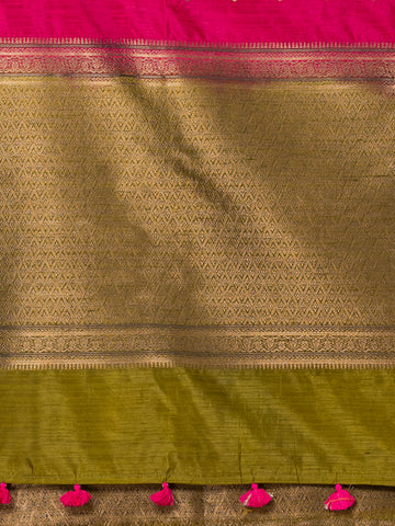 KAVVYA soft & Lightweight rani color Soft & Lightweight benarasi handloom weaving silk saree