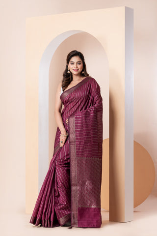 KAVVYA SOFT & LIGHT WEIGHT RANI HANDLOOM WEAVED SAREE WITH BEAUTIFUL BIG FLORAL MOTIFS ALL OVER THE SAREE