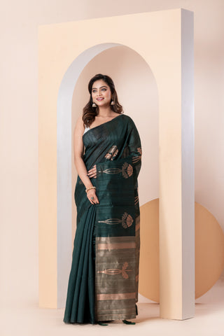 KAVVYA SOFT & LIGHT WEIGHT DARK GREEN HANDLOON WEAVING TUSSAR SAREE WITH BEAUTIFUL BIG FLORAL MOTIFS IN SILVER ZARI WITH CONTRAST PALLU AND BLOUSE