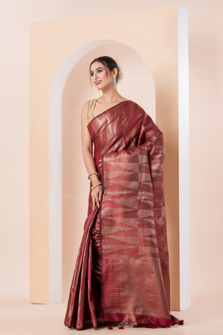 KAVVYA SOFT & LIGHT WEIGHT RED HANDLOOM SILK GOLDEN ZARI WEAVING SAREE IN TUSSAR FABRIC WITH BEAUTIFUL GEOMETRIC TEMPLE DESIGN ALLOVER THE SAREE COMES WITH BEAUTIFUL RED HEAVY WEAVING BLOUSE