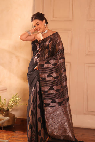 KAVVYA SOFT & LIGHT WEIGHT BLACK HANDLOOM WEAVING TUSSAR SILK SAREE WITH HALF N HALF CONCEPTE COMES WITH HEAVY PALLU NM BLOUSE