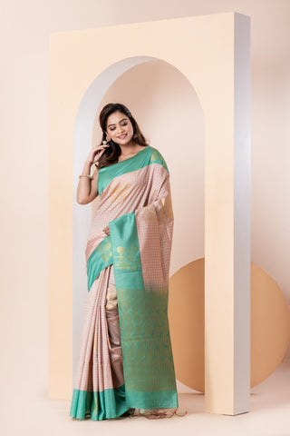 KAVVYA SOFT & LIGHT WEIGHT OFFWHITE SILK SAREE WITH CHECK WEAVED WITH COLOURFUL RESHAM AND BEAUTIFUL FLORAL MOTIFS ALL OVER THE SAREE WITH CONTRAST BORDER AND PALLU COMES WITH PALLU COLOURED CONTRAST BLOUSE