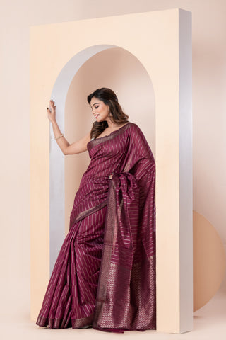 KAVVYA SOFT & LIGHT WEIGHT RANI HANDLOOM WEAVED SAREE WITH BEAUTIFUL BIG FLORAL MOTIFS ALL OVER THE SAREE