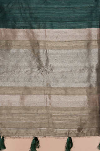 KAVVYA SOFT & LIGHT WEIGHT dark green HANDLOON WEAVING LINEN SAREE WITH BEAUTIFUL BIG FLORAL MOTIFS IN SILVER ZARI WITH CONTRAST OLIVE GREEN PALLU AND BLOUSE