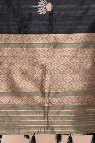 KAVVYA SOFT & LIGHT WEIGHT BLACK HANDLOON TUSSAR SAREE WITH SMALL FLORAL MOTIFS IN THE SAREE COMES WITH CONTRAST COLOUR BORDER AND BLOUSE