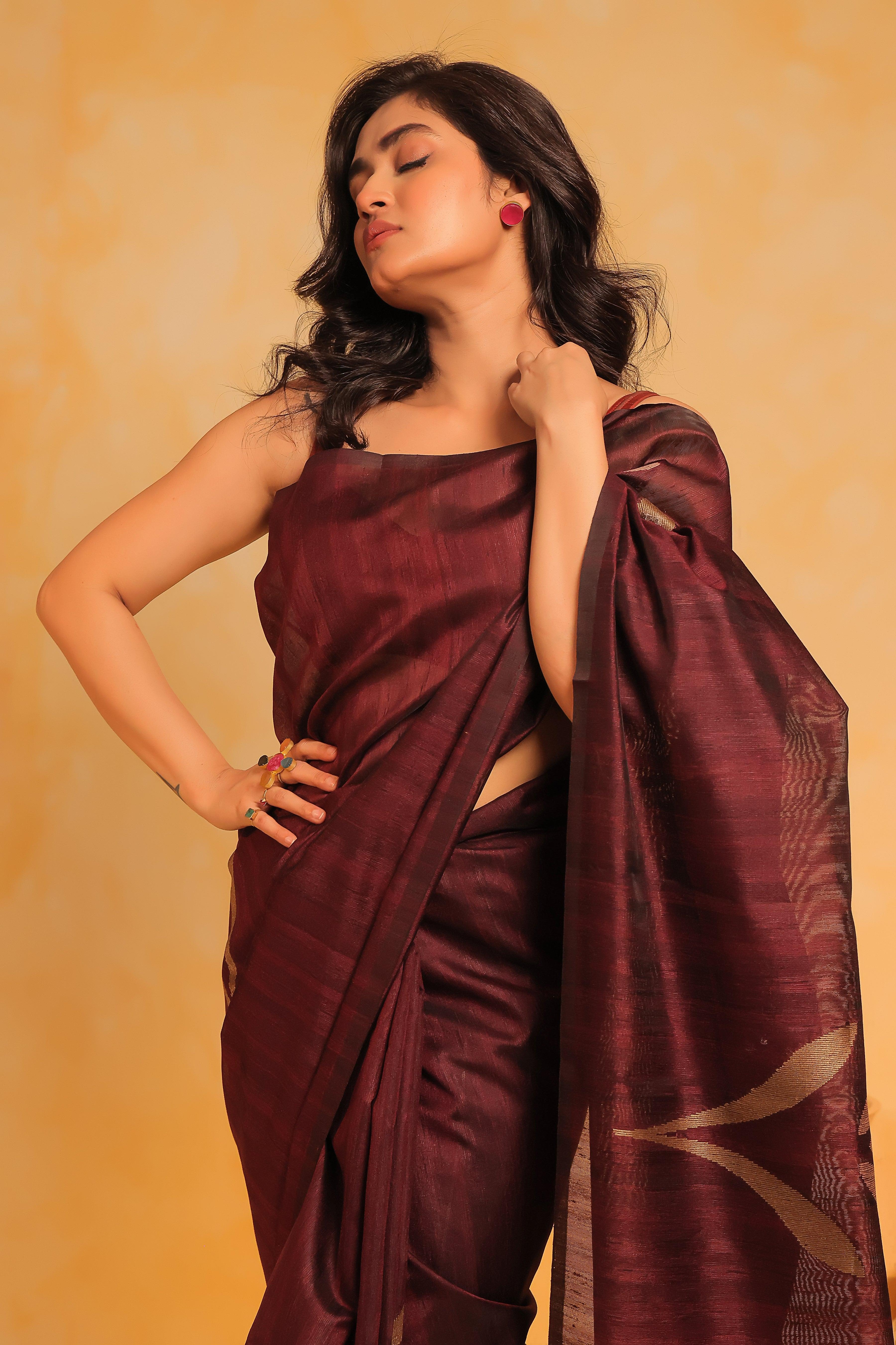 KAVVYA soft & lightweight burundy color benarasi handloom saree - KAVVYA 