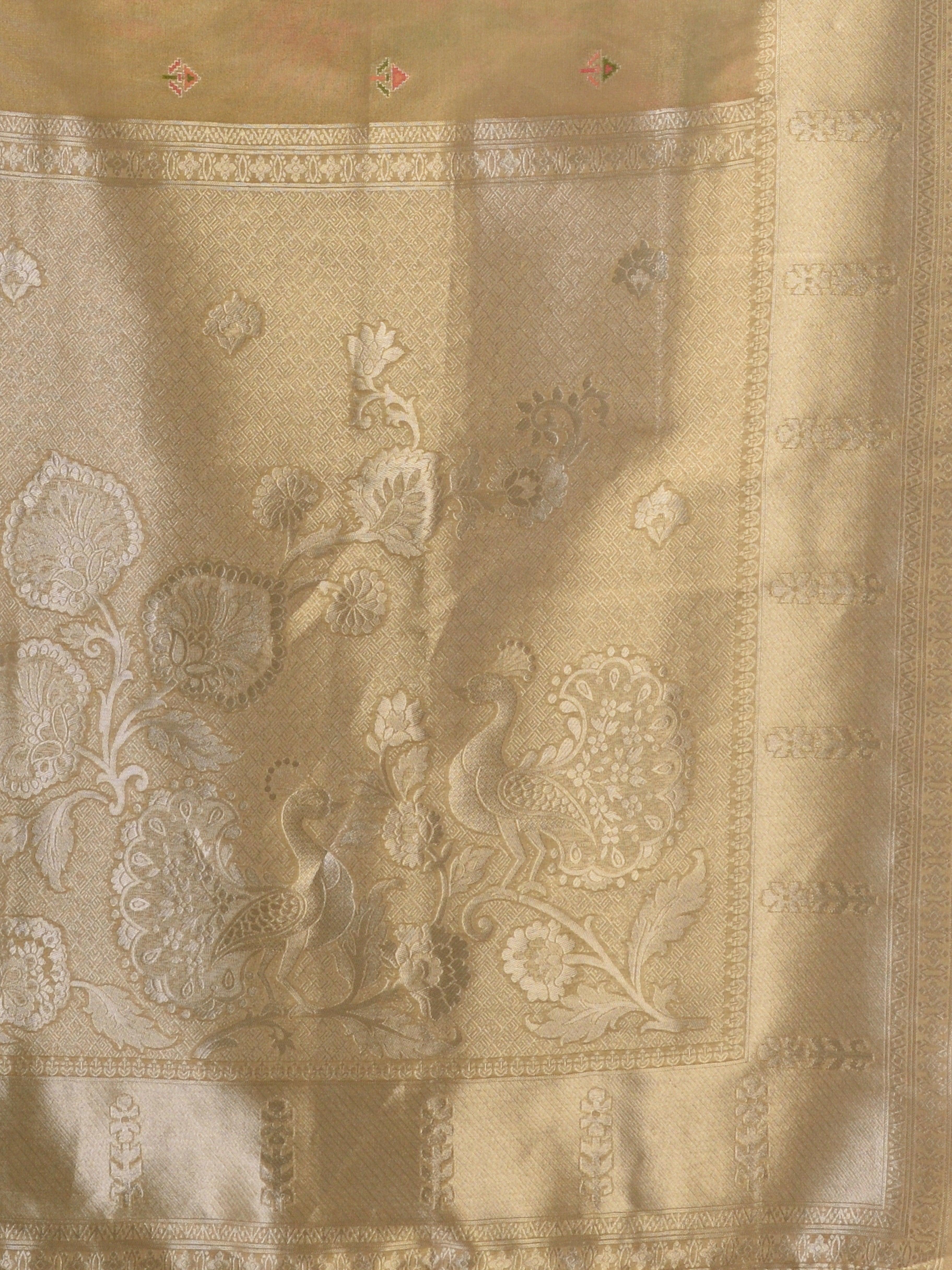 Kavvya Metallic Gold Soft & Lightweight Tissue Silk Weaving Saree - KAVVYA 