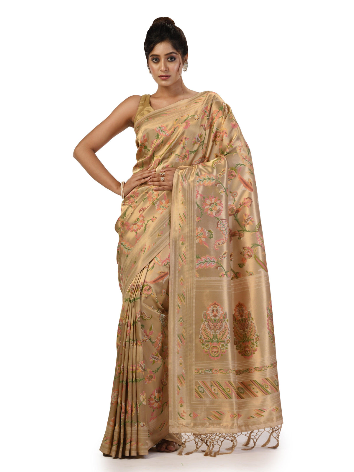 KAVVYA Offwhite Soft & Lightweight Weaving Brocade Silk Floral Paithani Saree - KAVVYA 