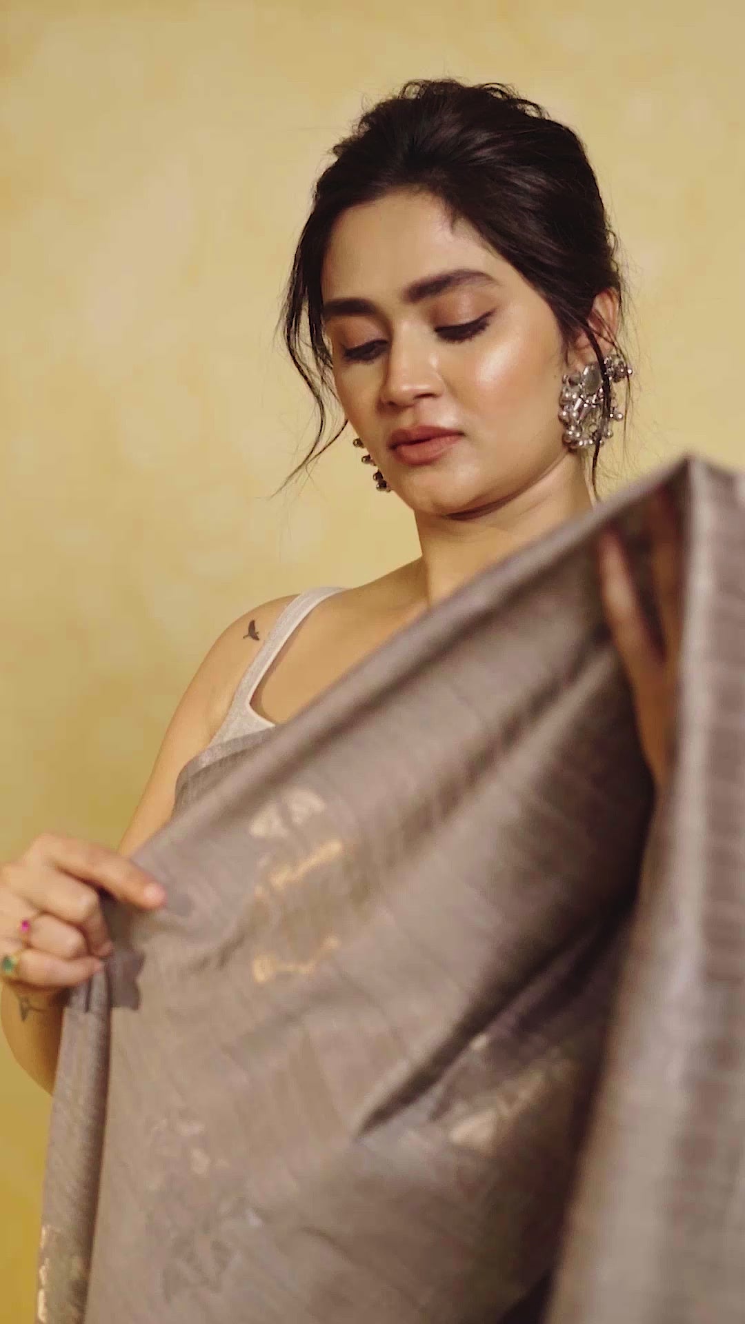 KAVVYA soft & lightweight steel grey color benarasi handloom saree