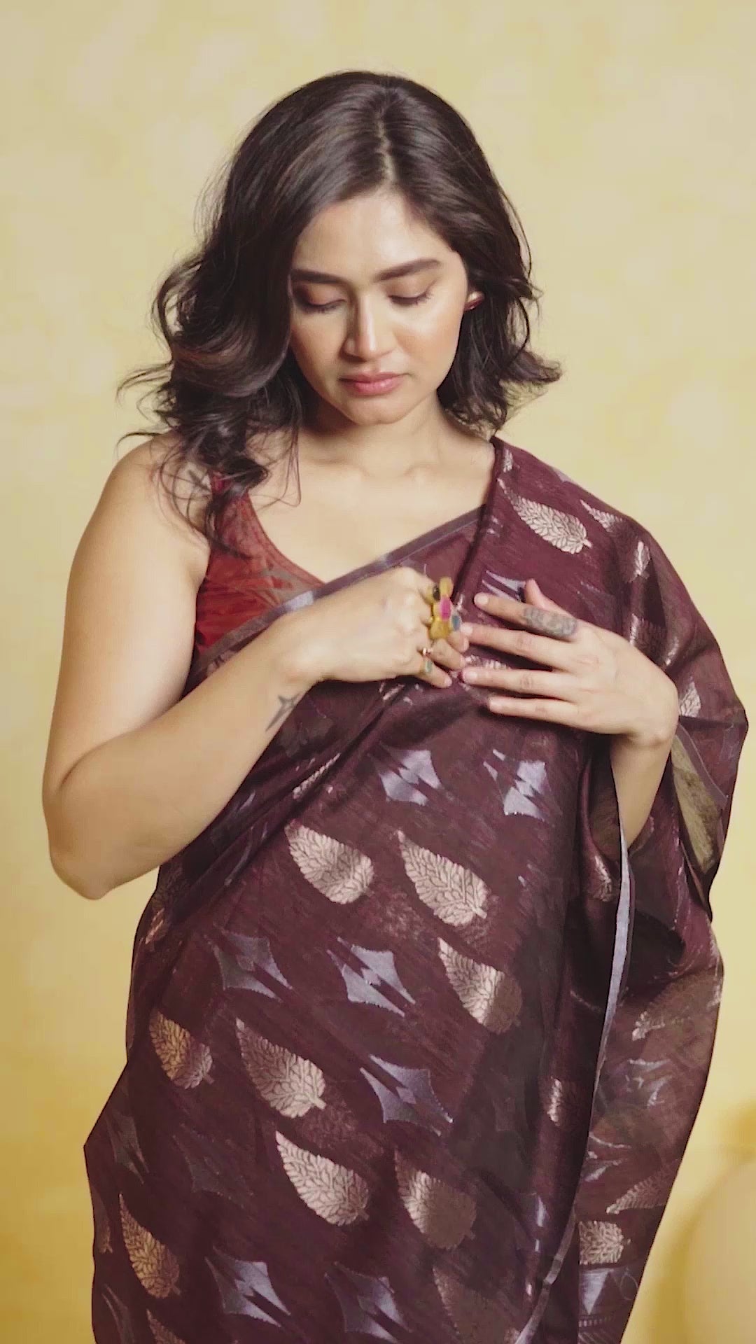 KAVVYA soft & lightweight burgundy color benarasi handloom saree